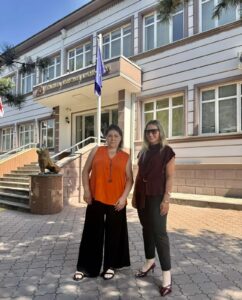 A six-year-long legal dispute has been resolved. Once our lawyer, Tamta Zarnadze, became involved, the issue was settled very quickly, concluding with a plea agreement and a minimal sentence. The case concerned an offense under Article 180 of the Criminal Code. Throughout the proceedings, there were numerous violations committed by the investigative authorities and the prosecutor's office. The accused's rights were infringed upon repeatedly, and the principles of swift and effective justice were frequently violated. The case was resolved very quickly after criminal defense lawyer Tamta Zarnadze became involved. We congratulate the family and the lawyer on this major victory.